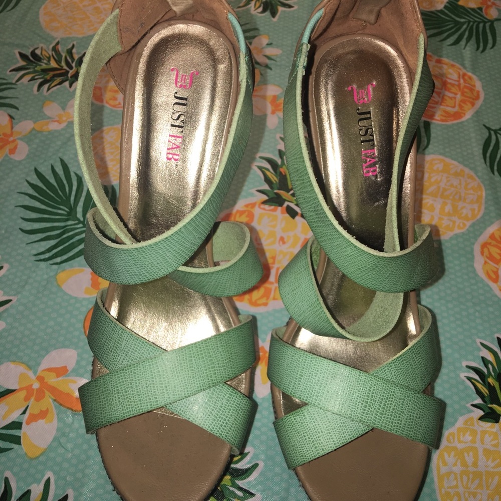‼️24hr SALE‼️ JustFab wedges size 10 Mint Blue
